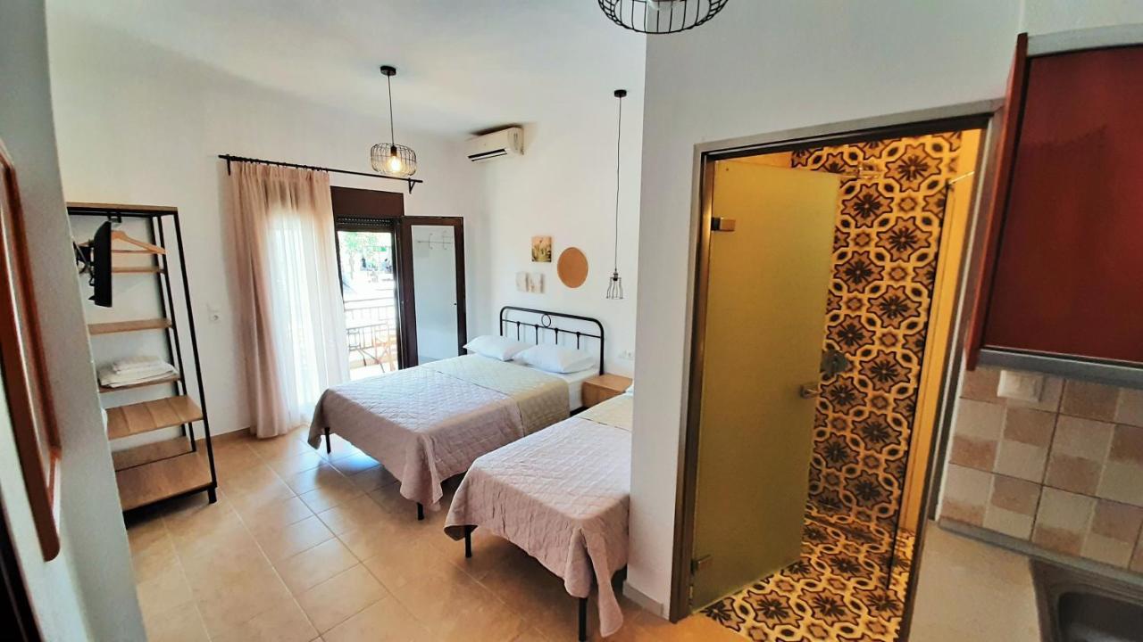 House Marianthi Anthoula Apartment Sarti Bagian luar foto